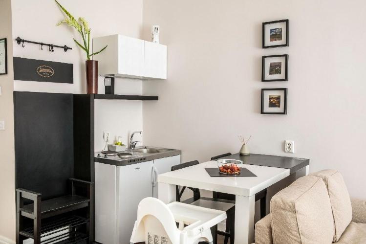 Homerent Dream Apartment Нови Сад Екстериор снимка